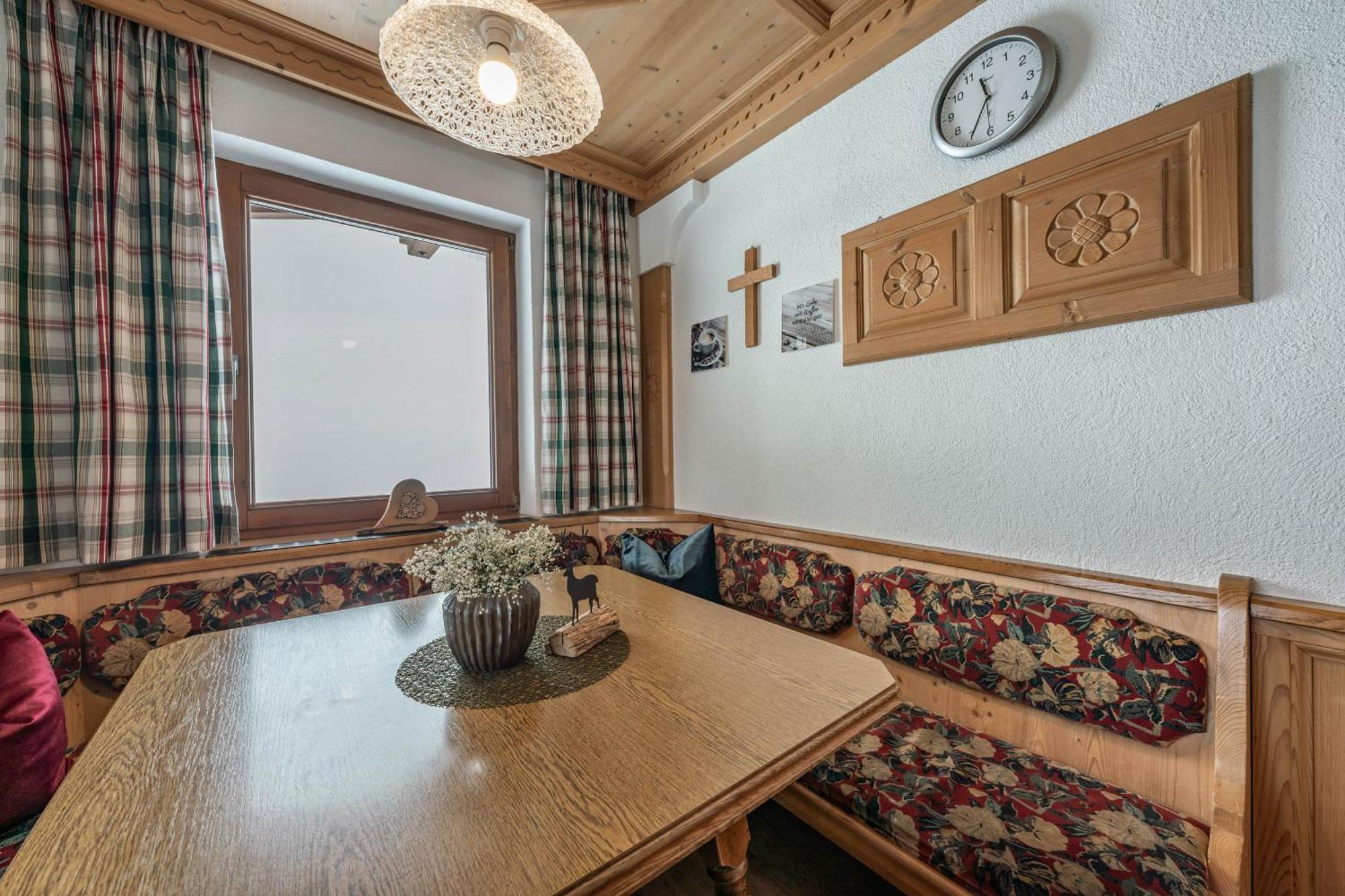 Haus Schoeser Hippach Exterior foto